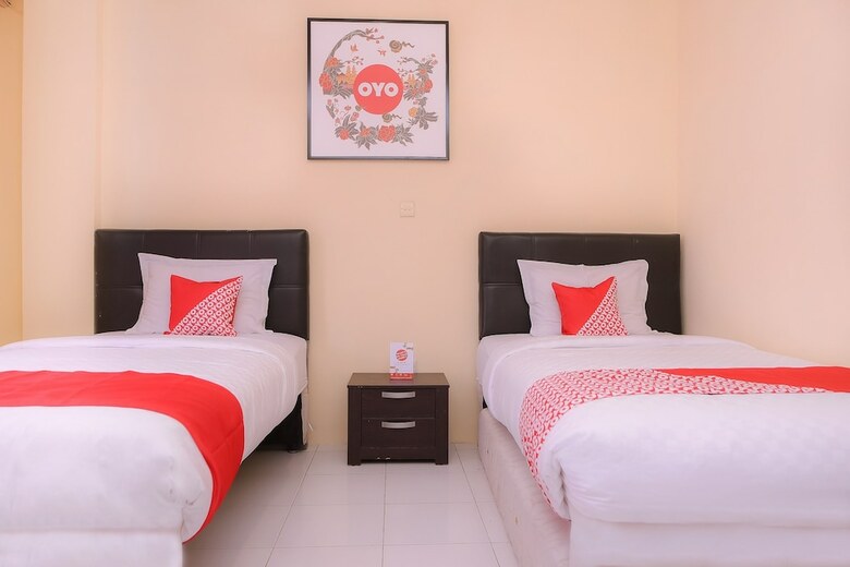 Hostal Oyo 884 Rumoh Pmi Hotel