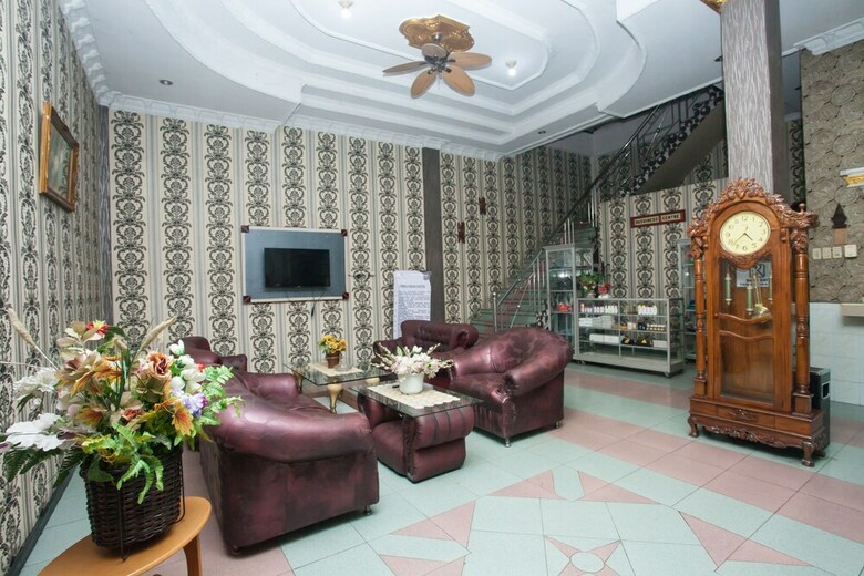 Oyo 1140 Hotel Tresya Tanjung Balai