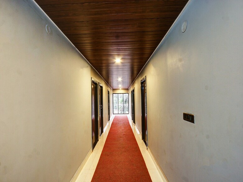 Hotel Spot On 37197 Mallya Residency