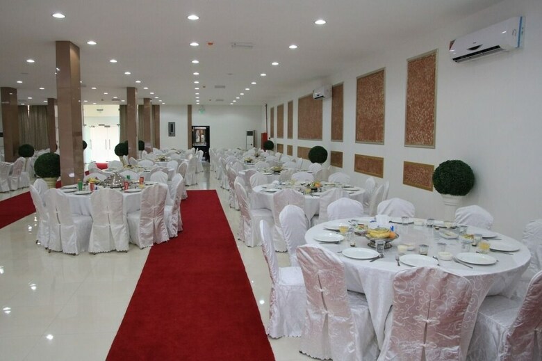Al Shallalat International Hotel
