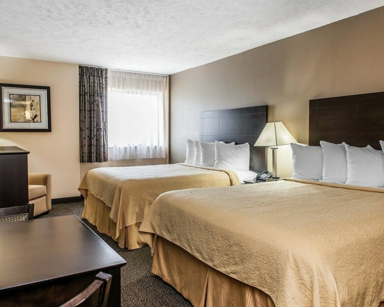 Hotel Quality Inn & Suites