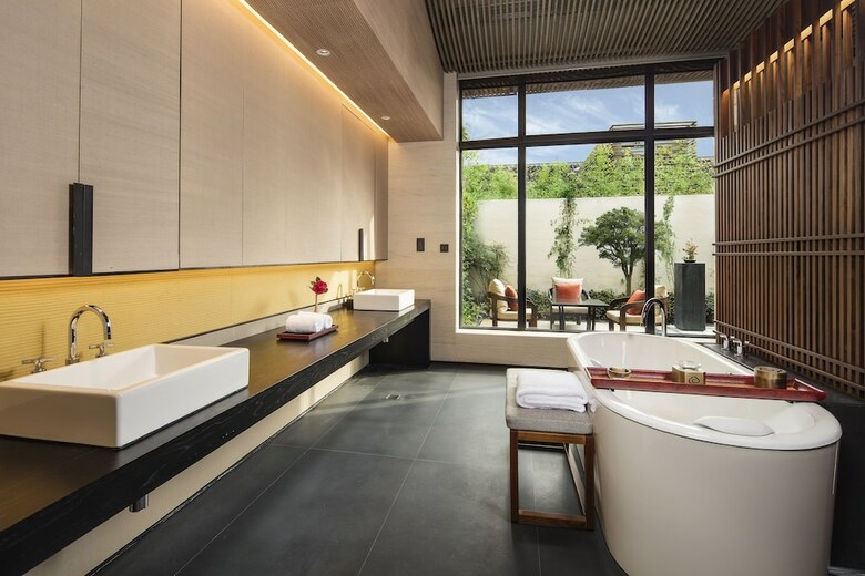 Hotel Ahn Luh Zhujiajiao
