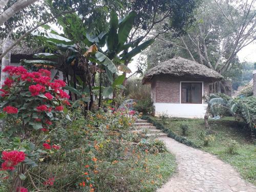 Nam Phong Hotel Ham Yen
