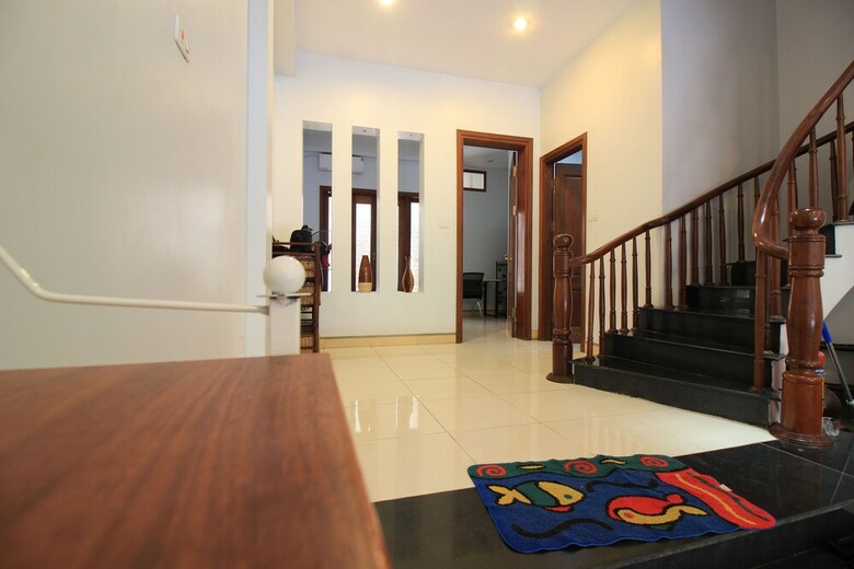 Hotel Mirr Homestay