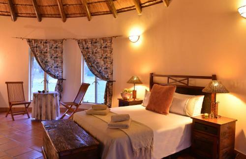 Lodge Qabe Private Safaris