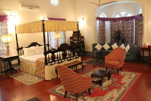 Hotel Thengal Manor