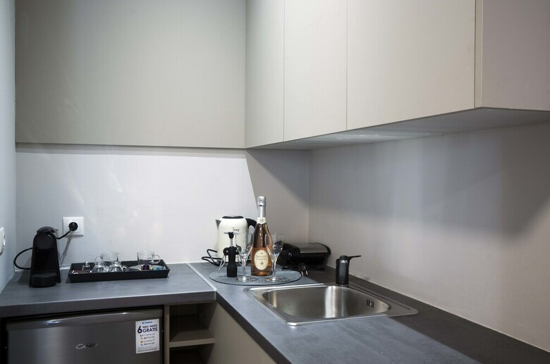 Athens Apartment Near Museum