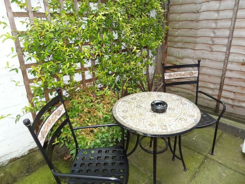 Studios 2 Let Serviced Apartments - Cartwright Gardens