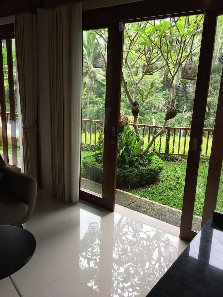 Bed & Breakfast Puri Raya Villa Ubud