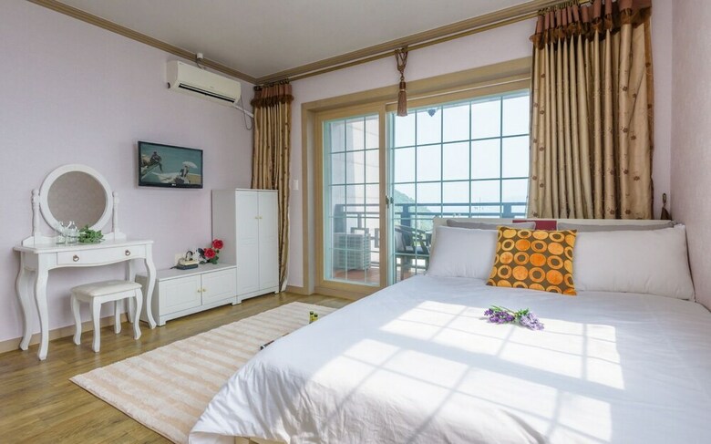 Geoje New Happiness Pension