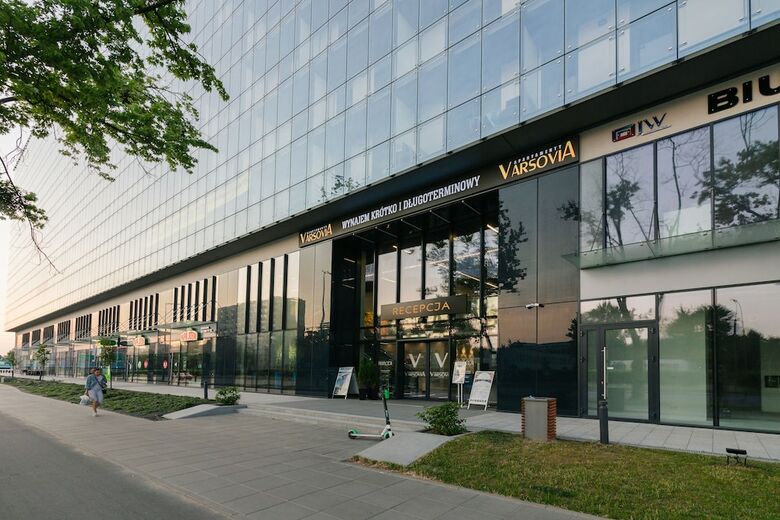 Apartamentos Varsovia Comfort With Parking
