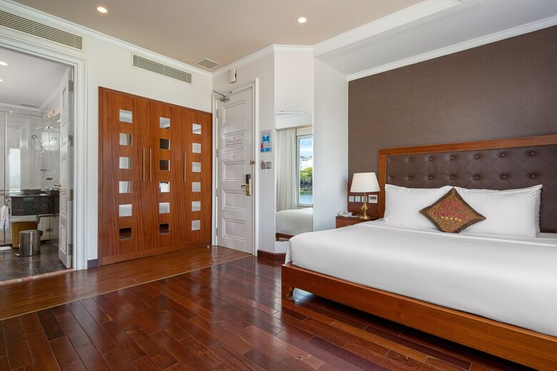 Hotel Hom - How Da Nang Airport