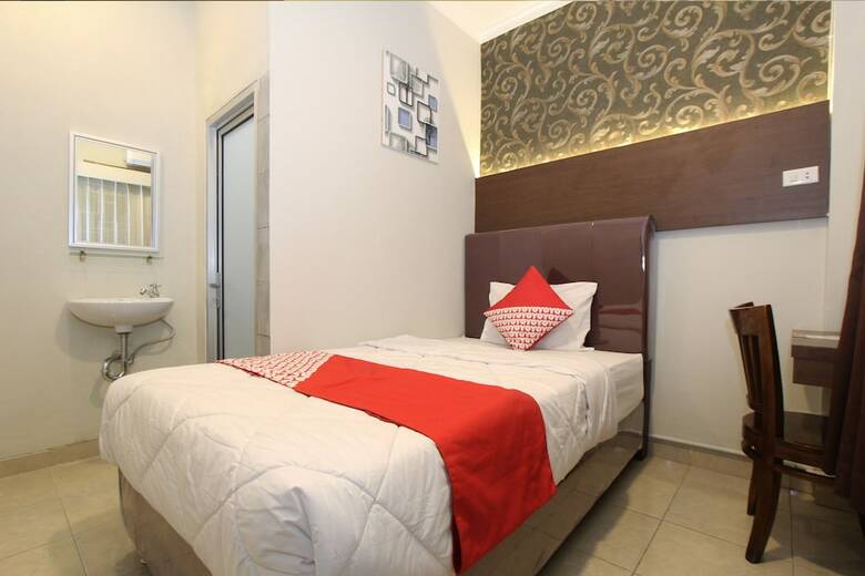 Hostal Oyo 1157 Ant Home