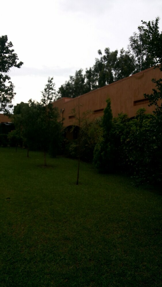 Makan Hill Resort Hotel