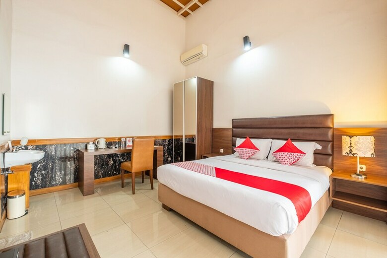 Hostal Oyo 1210 Nice Guesthouse