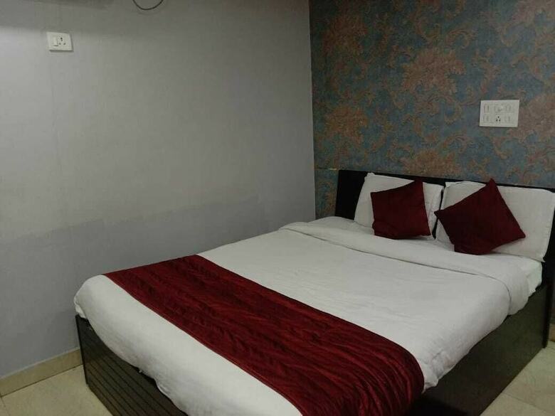 Hotel Adb Rooms Park Inn Varanasi