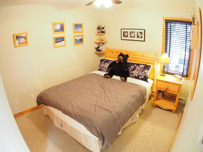 Snow Creek Village #37 By Bear Country