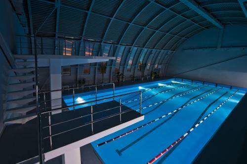Globus Group Fitness Hotel