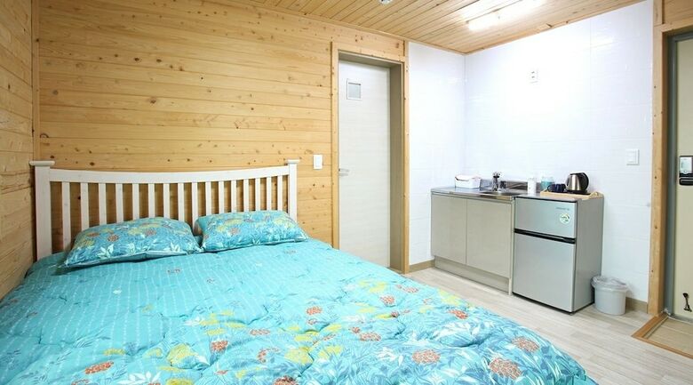 Pension Odae Mountain Healing Town - Golden Light