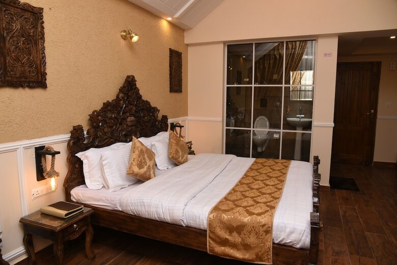 Hotel Kali Tibba Resort