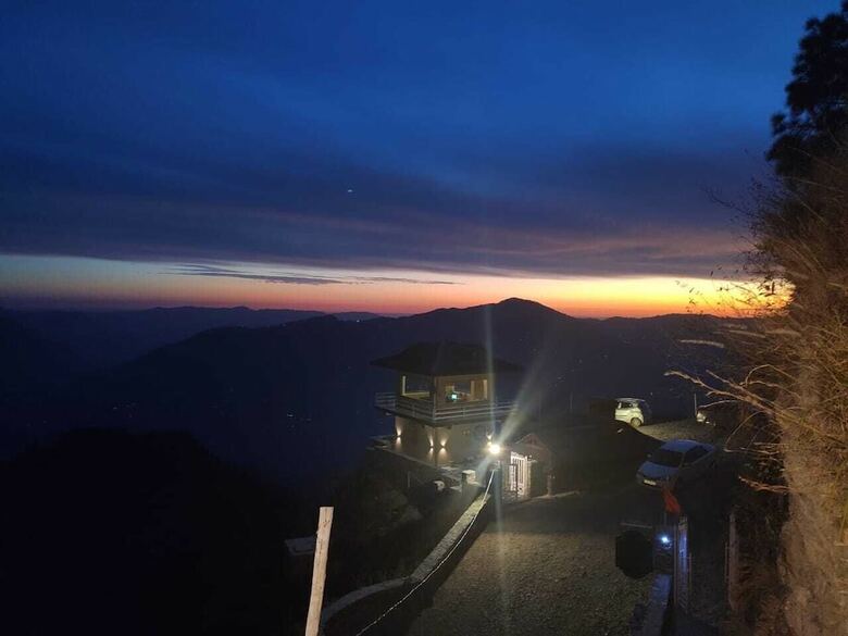 Hotel Kali Tibba Resort