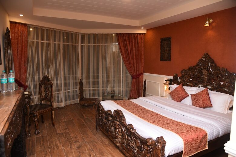 Hotel Kali Tibba Resort
