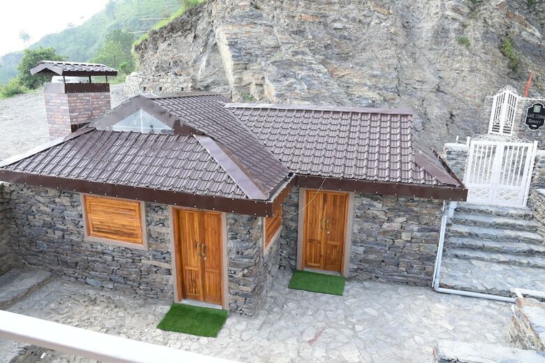 Hotel Kali Tibba Resort