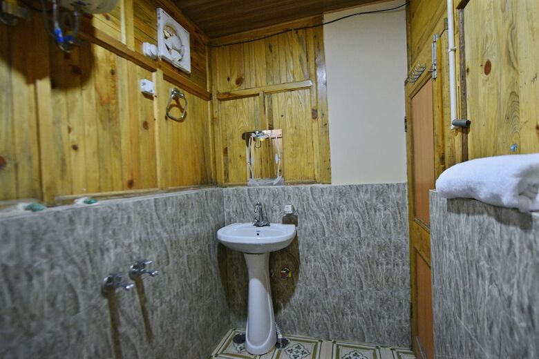 Hotel Oyo 29888 Nature Treat