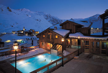 Hotel H�tel Village Montana