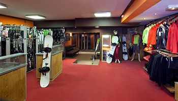 Hotel H�tel Village Montana