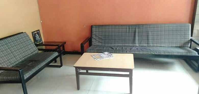 Hotel Iroomz Annapoorna Residency