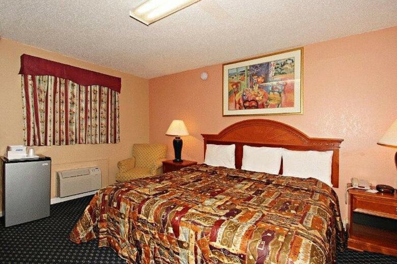 Motel Regal Inn & Suites