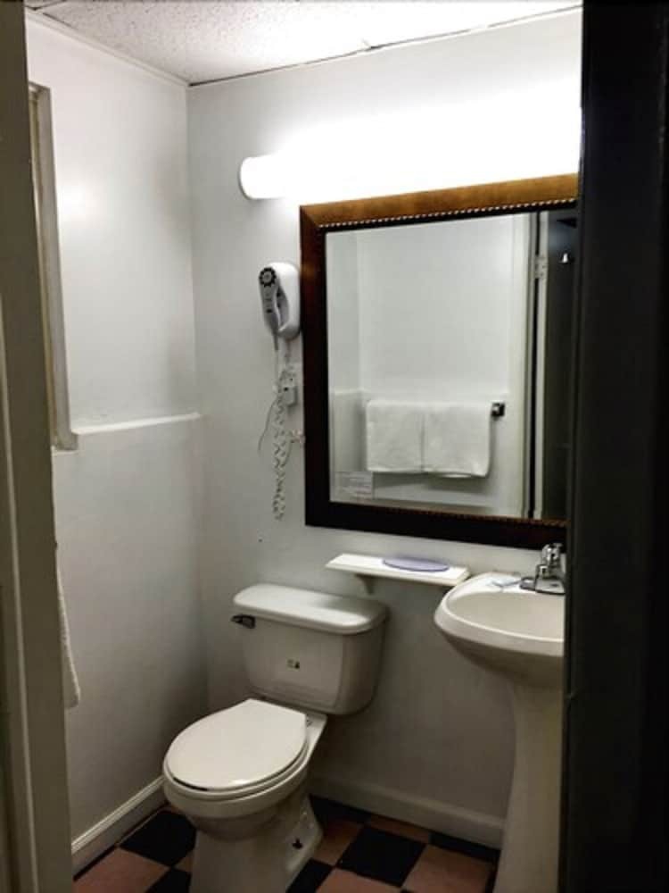 Motel Regal Inn & Suites