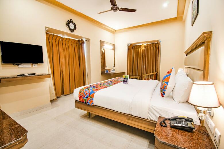 Fabhotel Bairav Grand Aarapalayam
