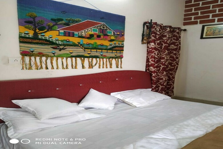 Hotel Hariyav Garh Resort