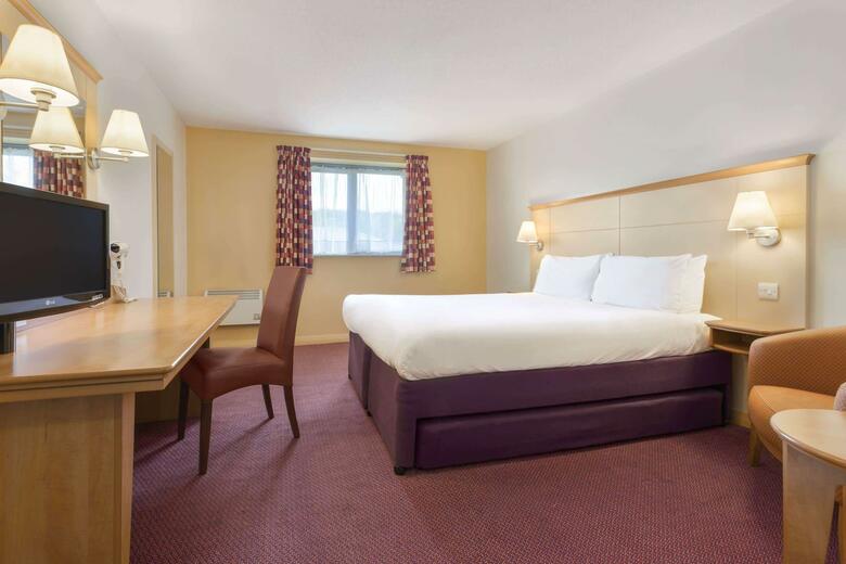 Hotel Days Inn By Wyndham Winchester M3