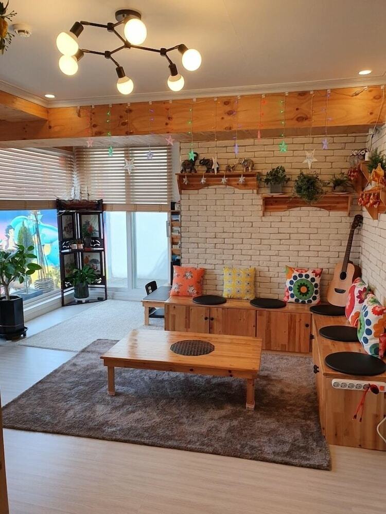 Hotel Mokpo Magiclamp Guesthouse
