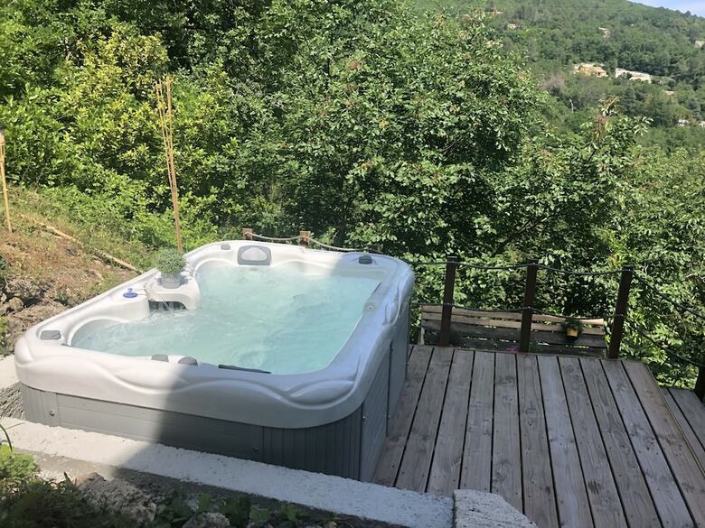 G�te Les Deux Roches