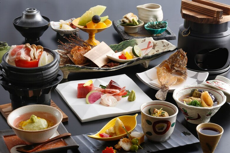 Yamanaka Spa Hanatsubaki