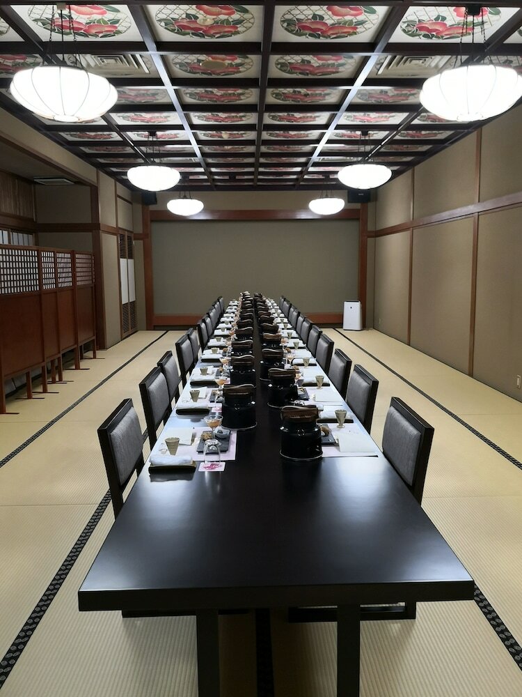 Yamanaka Spa Hanatsubaki