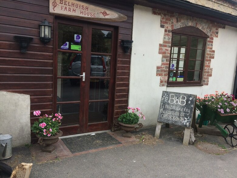 Bed & Breakfast Belhuish Farmhouse