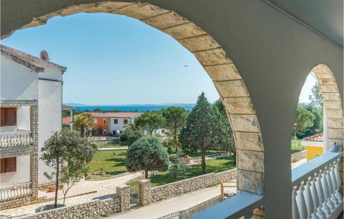 Two-bedroom Apartment In Vir