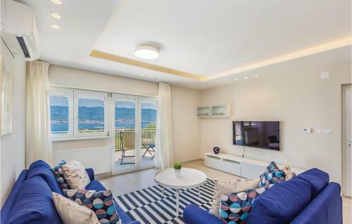 Five-bedroom Holiday Home In Polje