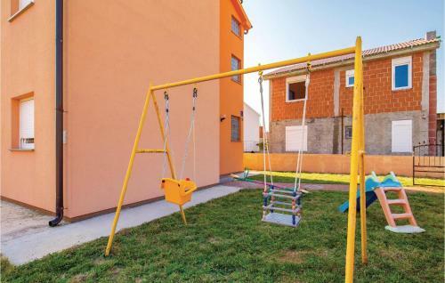Two-bedroom Apartment In Povljana