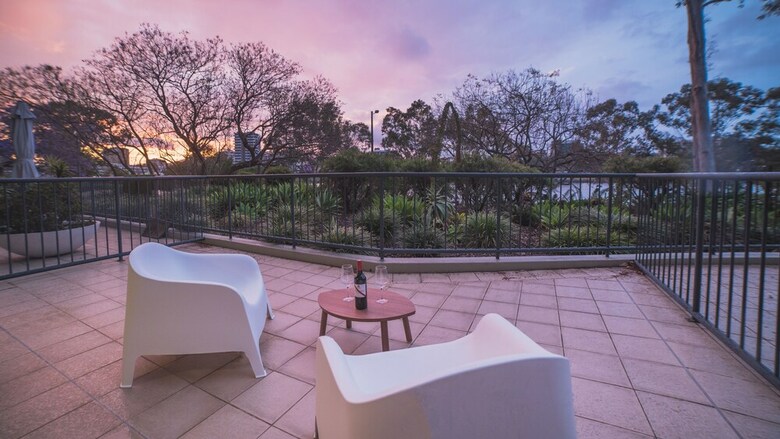 Absolute Riverfront One Bedroom Apartment