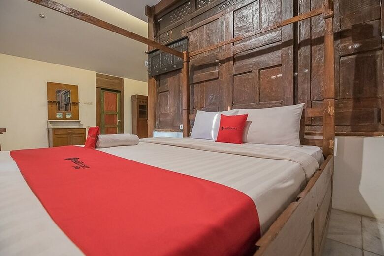 Hotel Reddoorz Resort @ Lembang 2