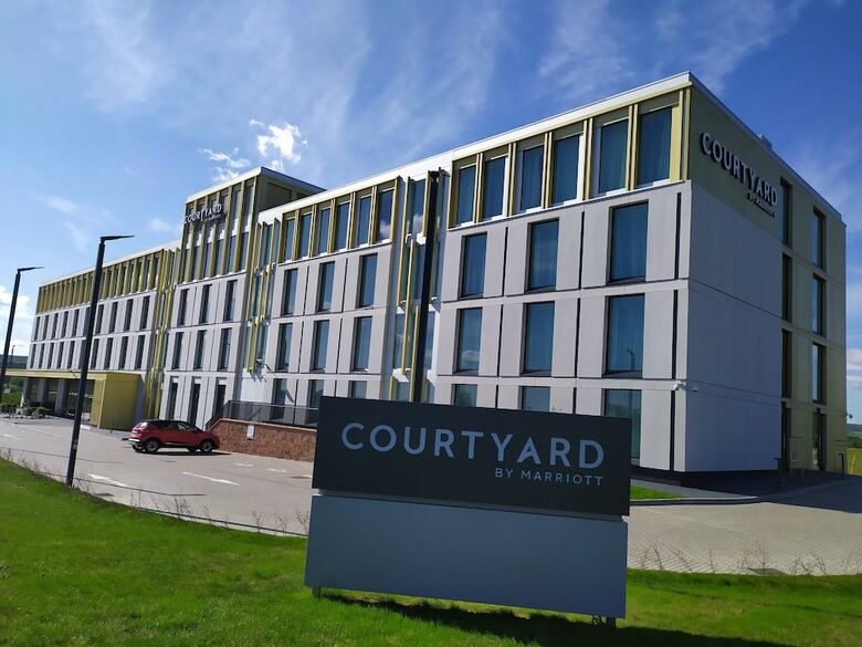 Hotel Courtyard By Marriott Inverness Airport