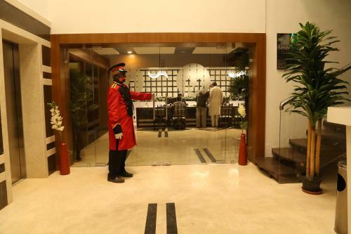 Hotel Metropolis