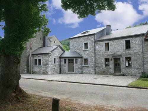 Holiday Home Au Bord De L Eau Hamoir