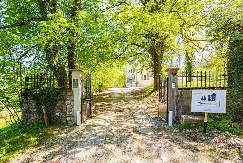 Bed & Breakfast Monchateau �toil� H�bergement Insolite